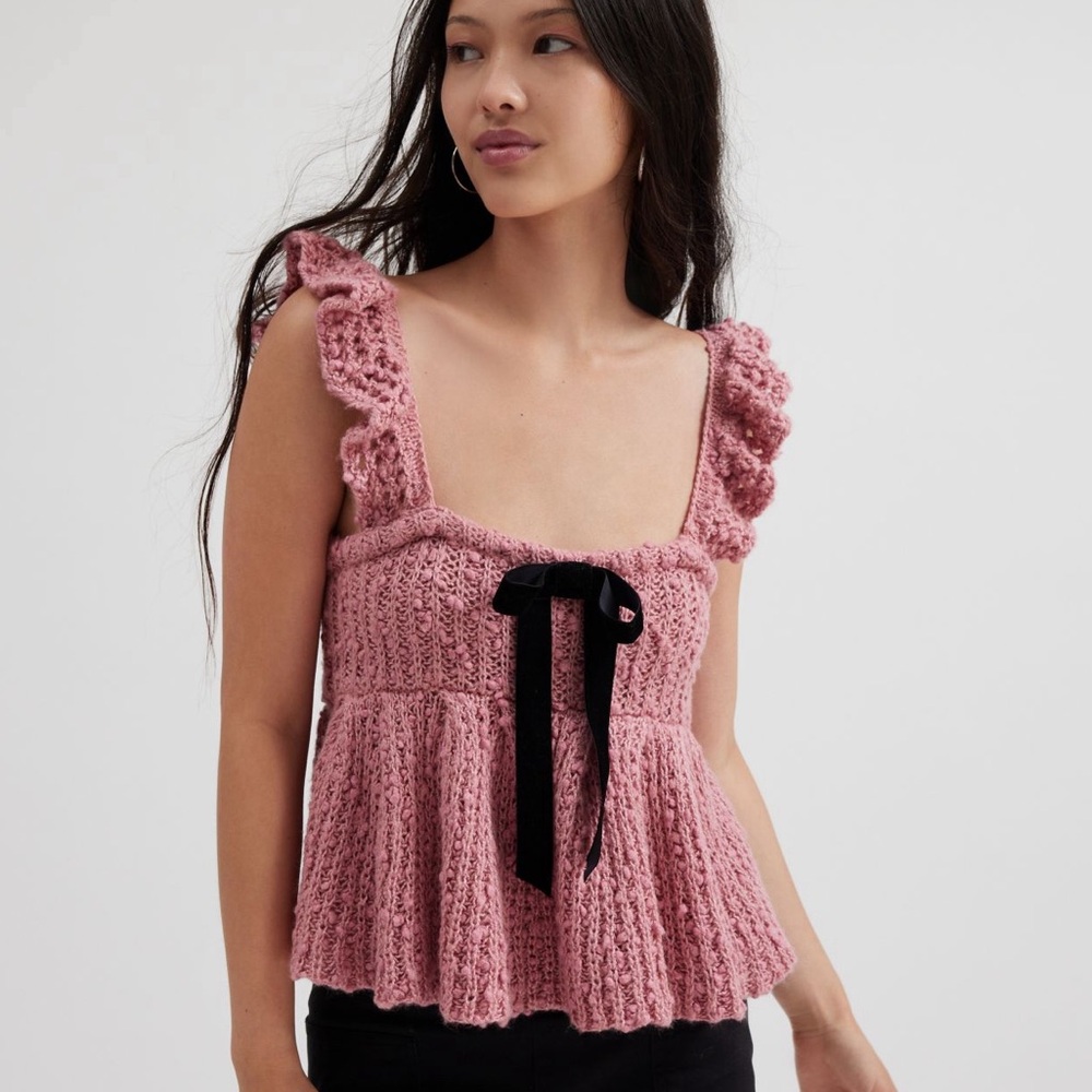 NWT Kimchi Blue Urban Outfitters Bea Ruffle Sweater Babydoll Tank Top